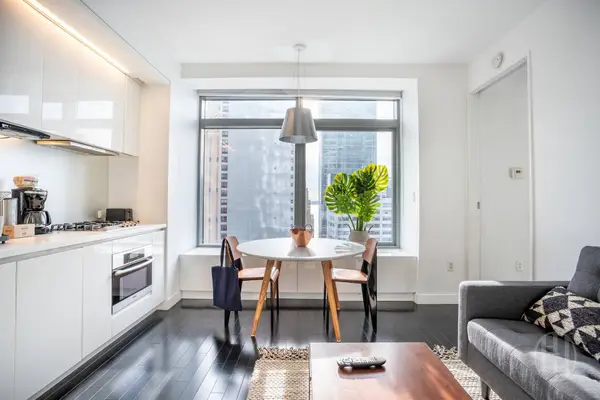 123 Washington Street #27/28/29, Manhattan, NY 10006-1502