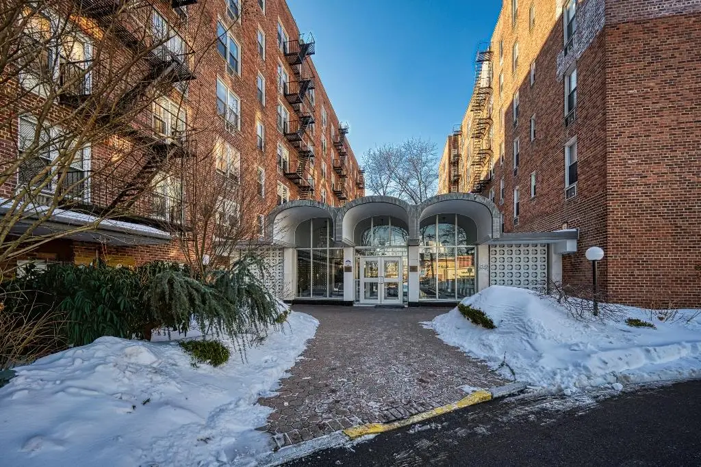 54-40 Little Neck Parkway #6-G, Queens, NY 11362 - #1