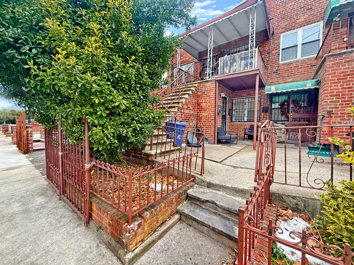 1054 E 100th Street, Brooklyn, NY 11236 - #1