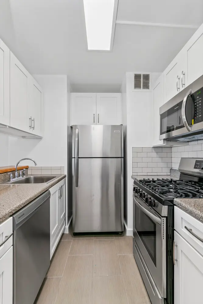 415 E 37th Street #5D, Manhattan, NY 10016 - #3