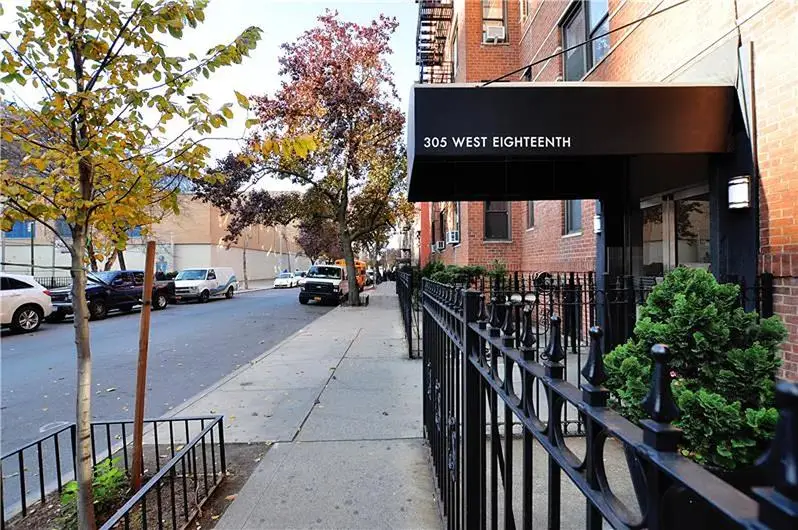 305 W 18th Street #2-F, Manhattan, NY 10011 - #2