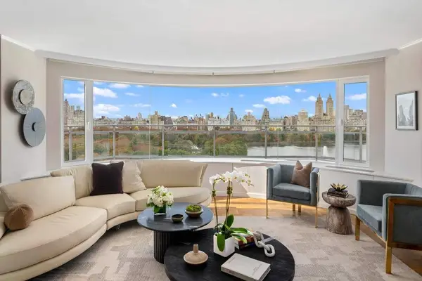 1050 Fifth Avenue #PHB, Manhattan, NY 10028