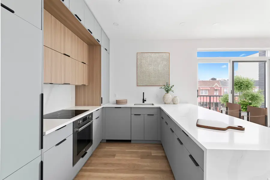 831 Knickerbocker Avenue #3B, Brooklyn, NY 11207 - #3