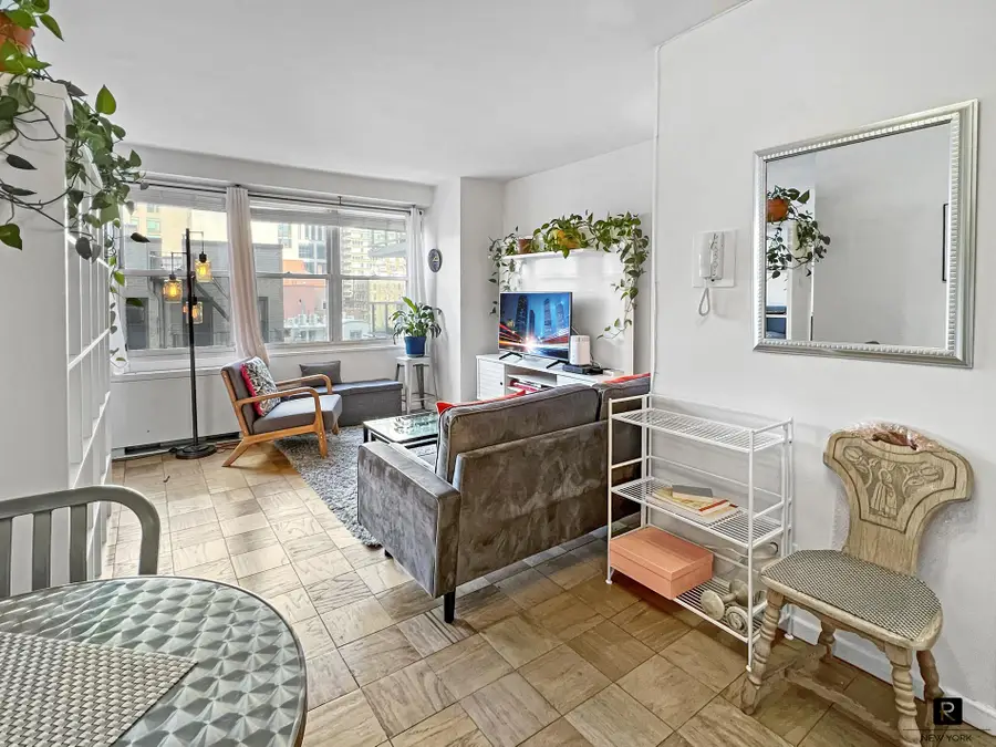 363 E 76th Street #8-K, Manhattan, NY 10021 - #2