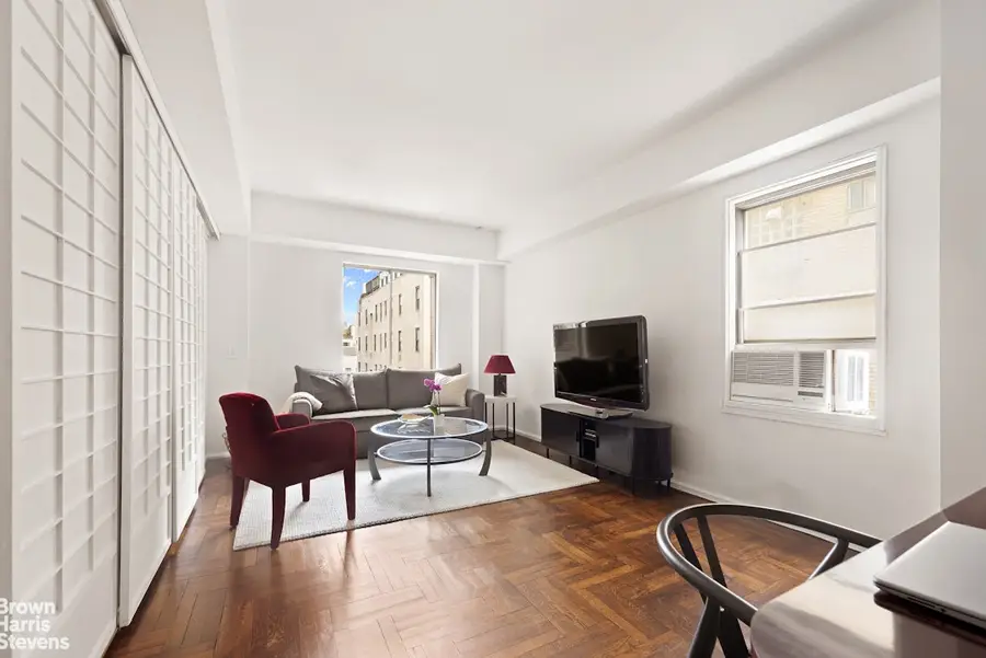 880 5th Avenue #9K, Manhattan, NY 10021 - #2