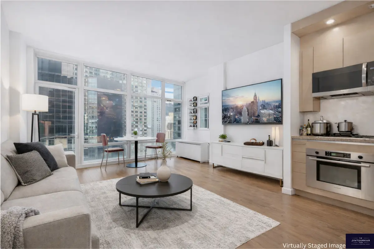 1600 Broadway #18D, Manhattan, NY 10019 - #1