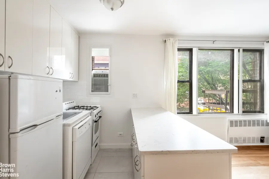 400 W 58th Street #3C, Manhattan, NY 10019 - #2