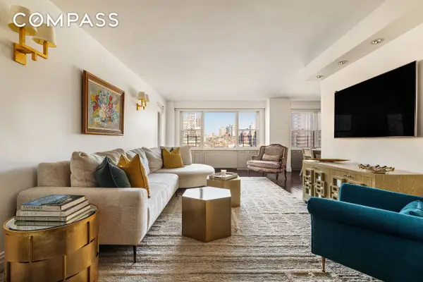 420 E 72nd Street #12J, Manhattan, NY 10021