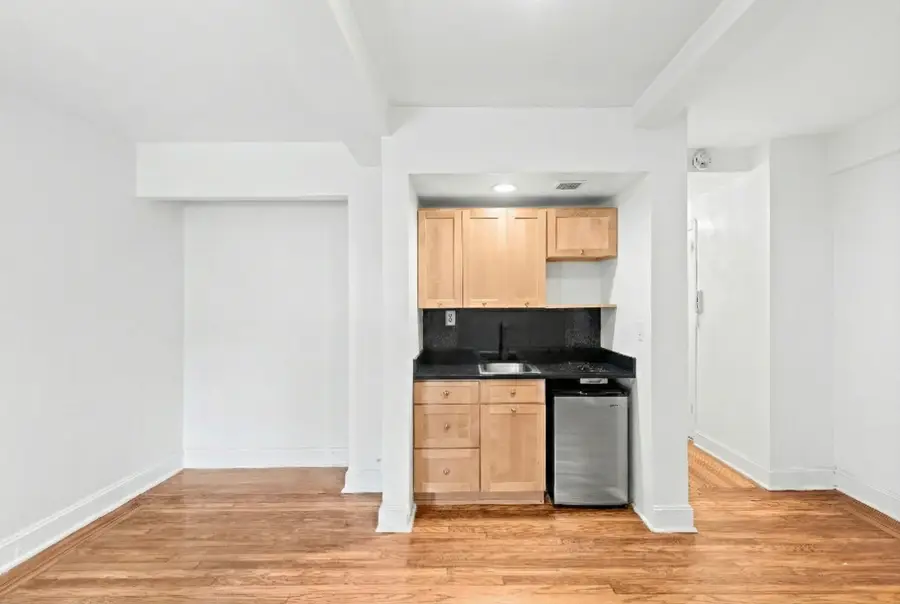 25 Tudor City Place #1009, Manhattan, NY 10017 - #3