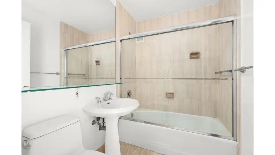 45 W 67th Street #29C, Manhattan, NY 10023 - #3