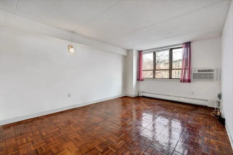 301 W 110th Street #3-D, New York, NY 10026 - #2