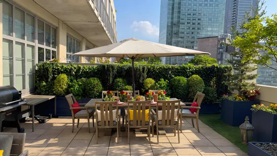 27-28 Thomson Avenue #608, Queens, NY 11101 - #2