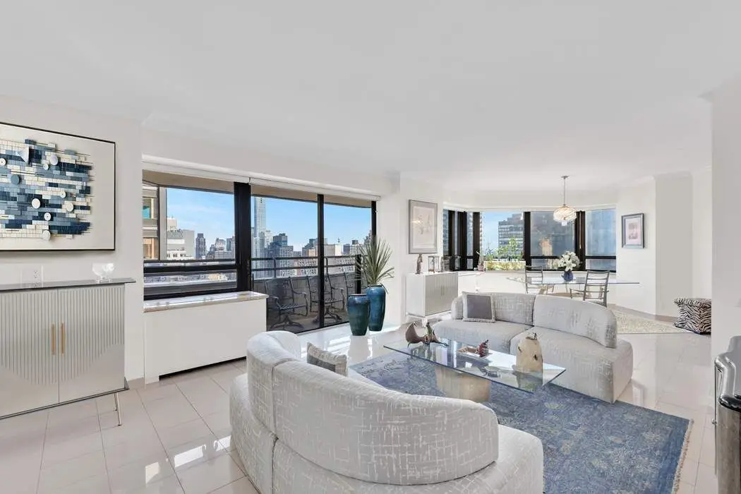 240 E 47th Street #30C, Manhattan, NY 10017 - #1