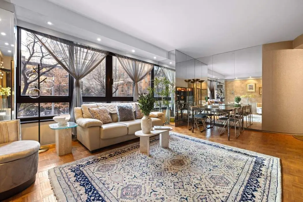 100 United Nations Plaza #3C, Manhattan, NY 10017 - #1