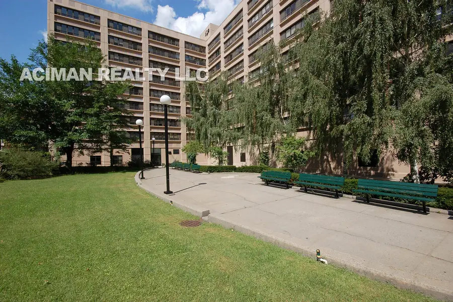 220 Manhattan Avenue #1F, New York, NY 10026 - #2