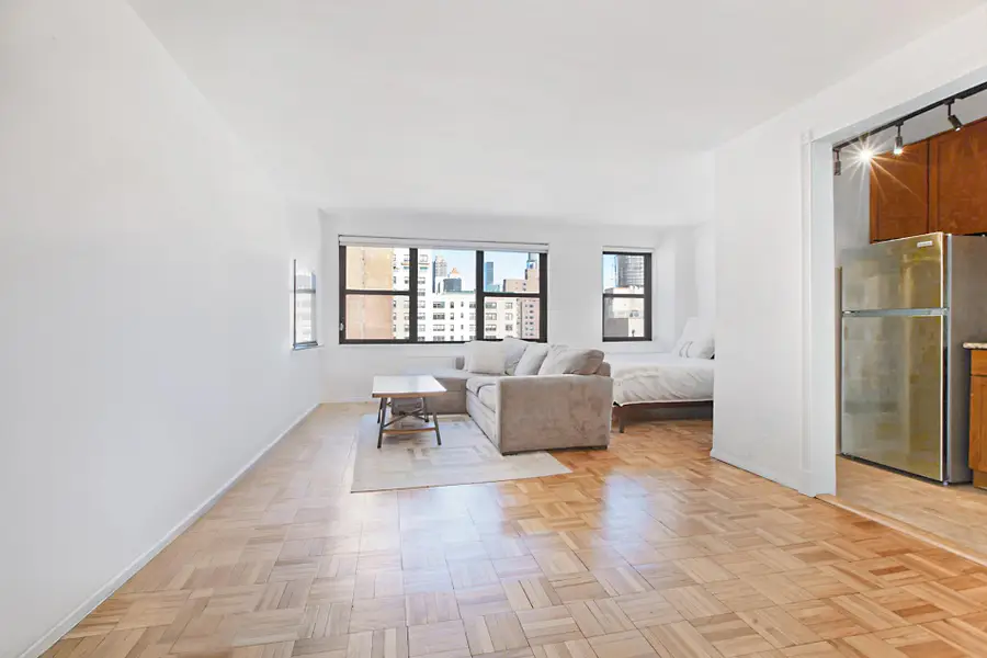 200 E 27th Street #11-H, New York, NY 10016 - #2