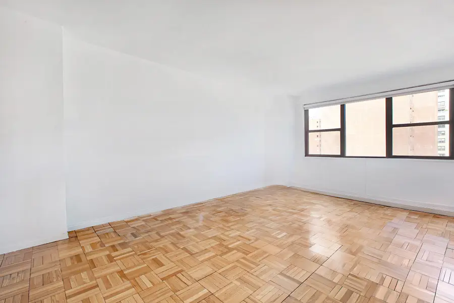 200 E 27th Street #11-H, New York, NY 10016 - #3