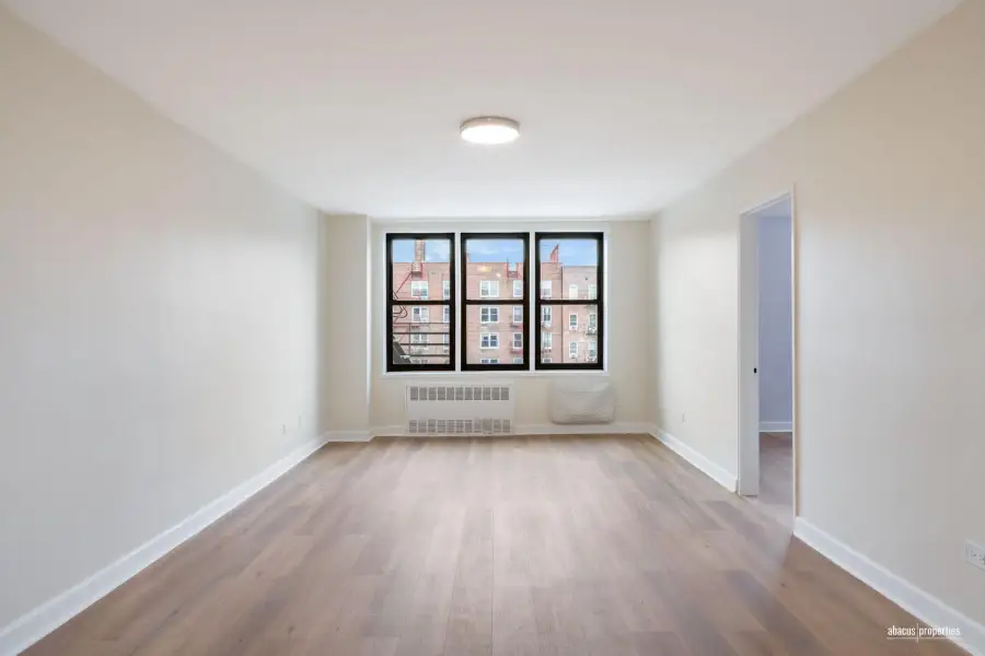 515 E 7th Street #5L, Brooklyn, NY 11218 - #2