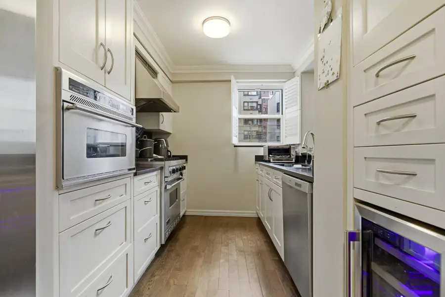 196 E 75th Street #3-AB, Manhattan, NY 10021 - #3