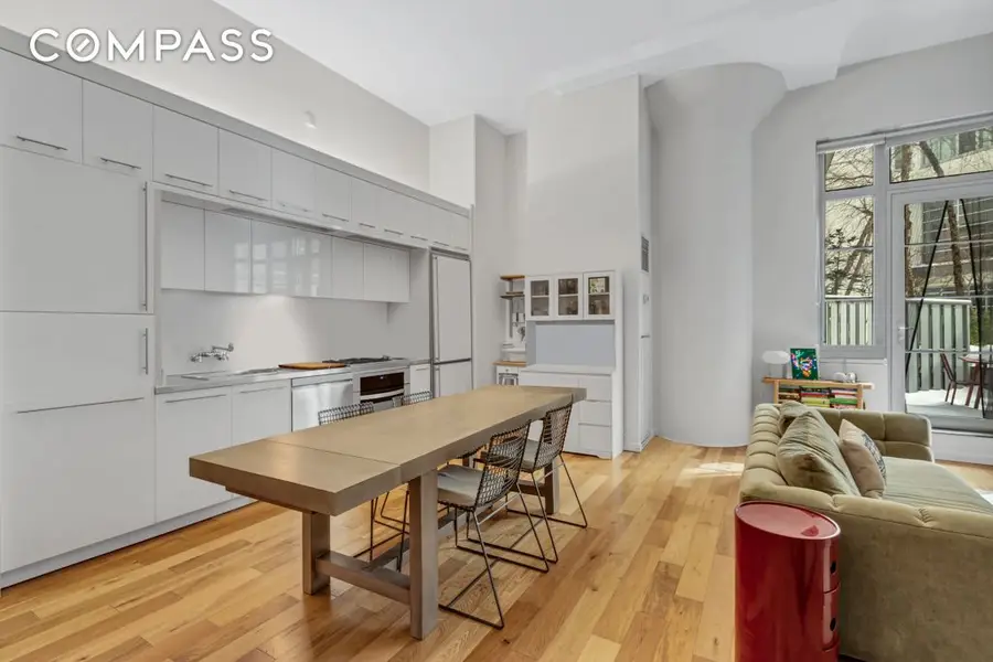 27-28 Thomson Avenue #127, Queens, NY 11101 - #2