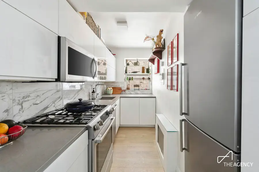 321 E 45th Street #7G, Manhattan, NY 10017 - #2