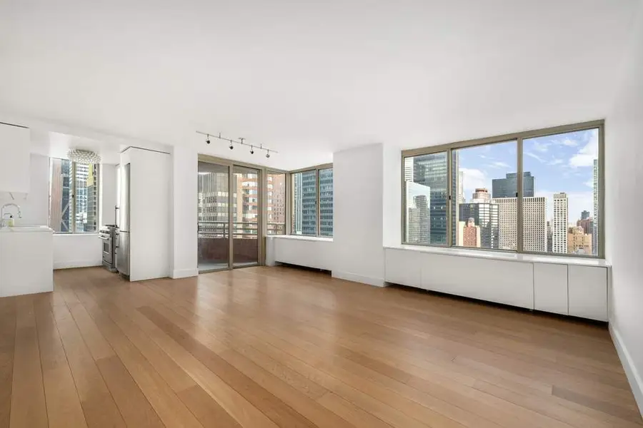 236 E 47th Street #29E, New York, NY 10017 - #2