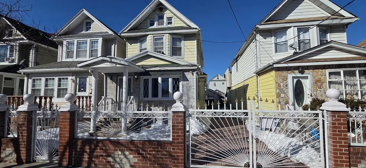 172-21 90th Avenue, Queens, NY 11432 - #1