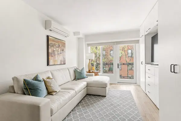 15 E 19th Street #3E, Brooklyn, NY 11226