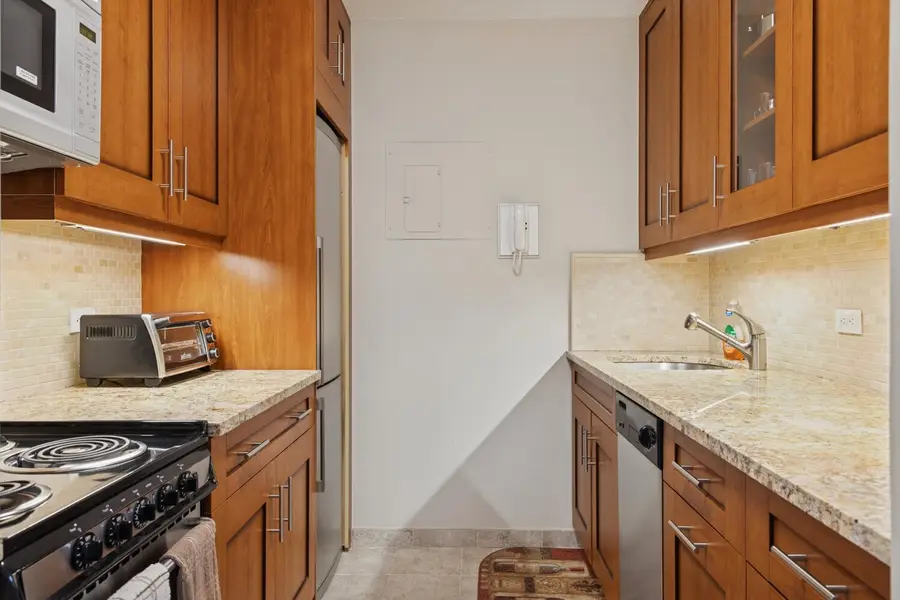 137 E 36th Street #14J, Manhattan, NY 10016 - #3