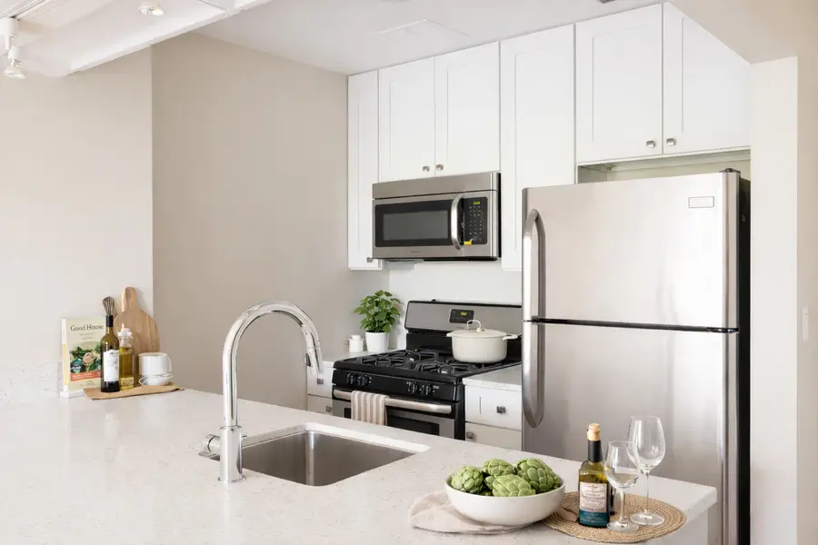 29-14 Newtown Avenue #4F, Queens, NY 11102 - #3