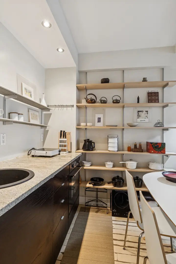 320 E 42nd Street #717, Manhattan, NY 10017 - #3