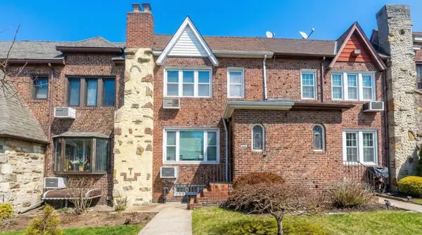 64-61 82nd Place, Queens, NY 11379