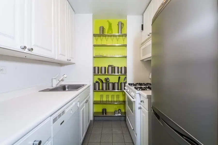 310 E 46th Street #9S, New York, NY 10017 - #3