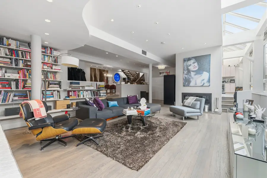 301 E 52nd Street #PHC, New York, NY 10022 - #3