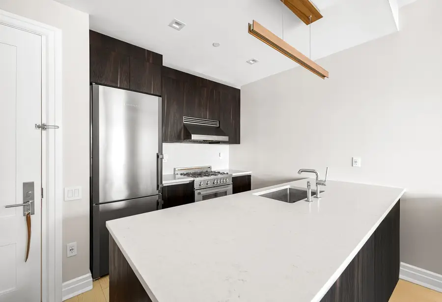 13-33 Jackson Avenue #6F, Queens, NY 11101 - #3