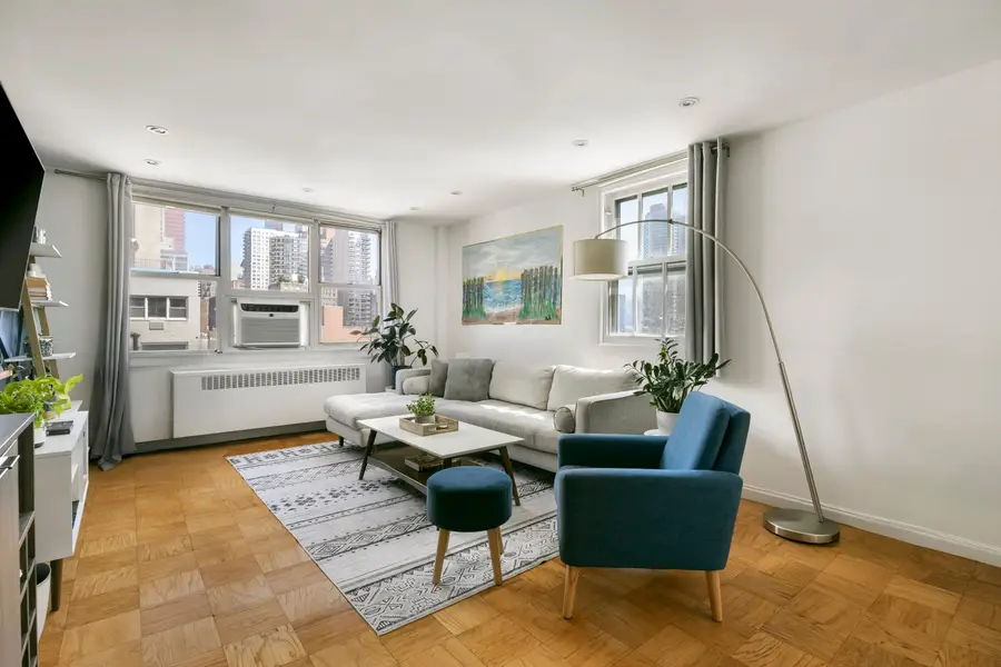 240 E 35th Street #10-B, Manhattan, NY 10016 - #2