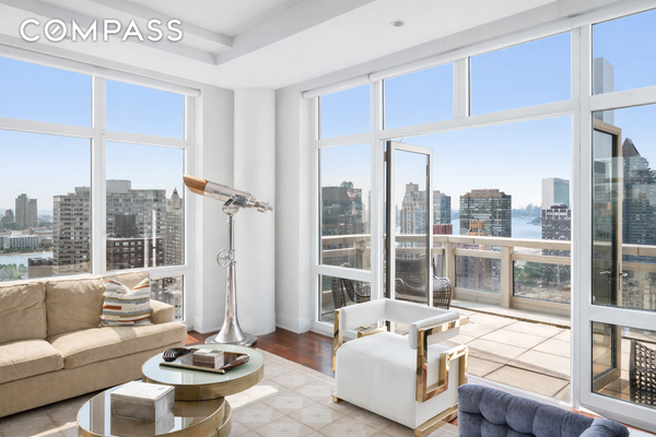 300 E 55th Street #PHC, Manhattan, NY 10022