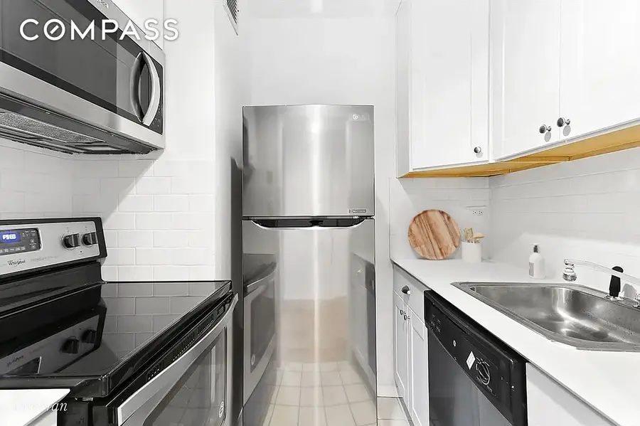 343 E 74th Street #7D, Manhattan, NY 10021 - #3