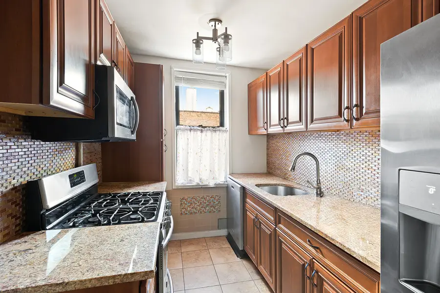 345 Webster Avenue #4N, Brooklyn, NY 11230 - #2