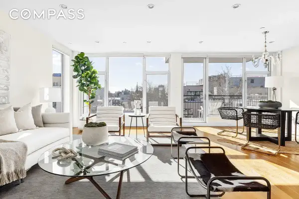 764 Metropolitan Avenue #4A, Brooklyn, NY 11211