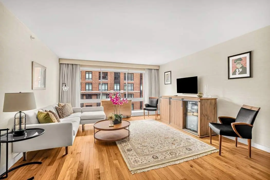 555 W 23rd Street #S10L, Manhattan, NY 10011 - #1