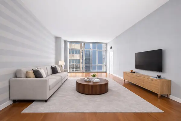 1600 Broadway #20A, Manhattan, NY 10019