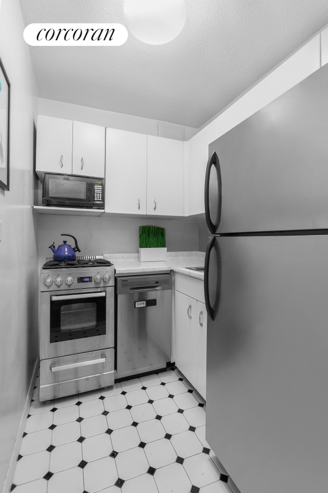 520 E 81st Street #3G, Manhattan, NY 10028 - #3