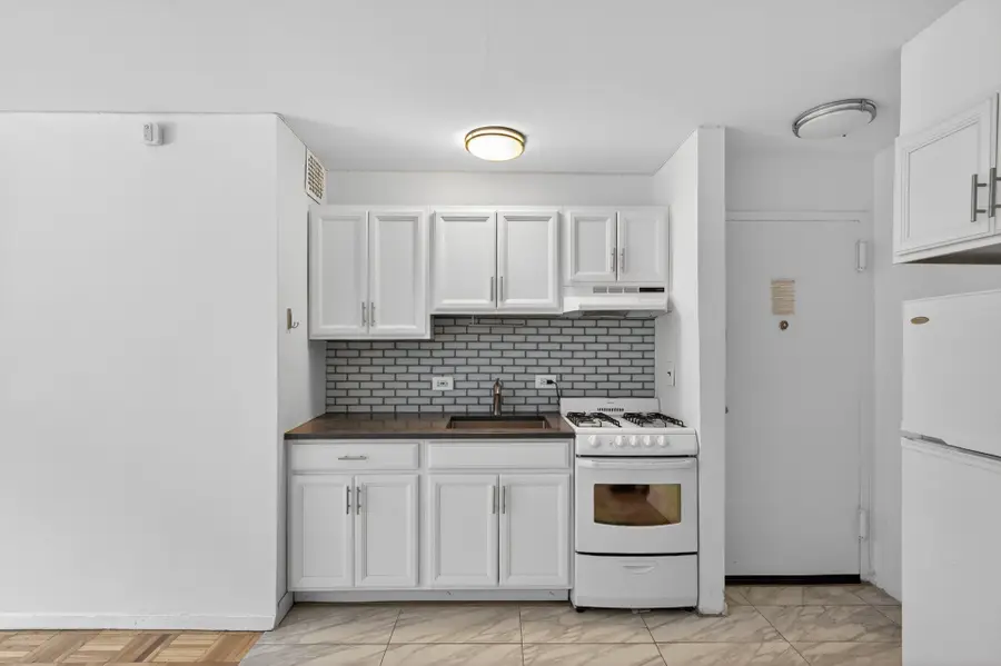 110 E 36th Street #1E, New York, NY 10016 - #3