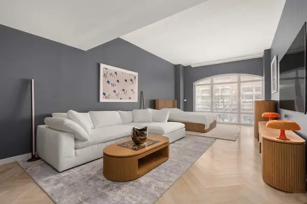400 W 12th Street #4B, Manhattan, NY 10014