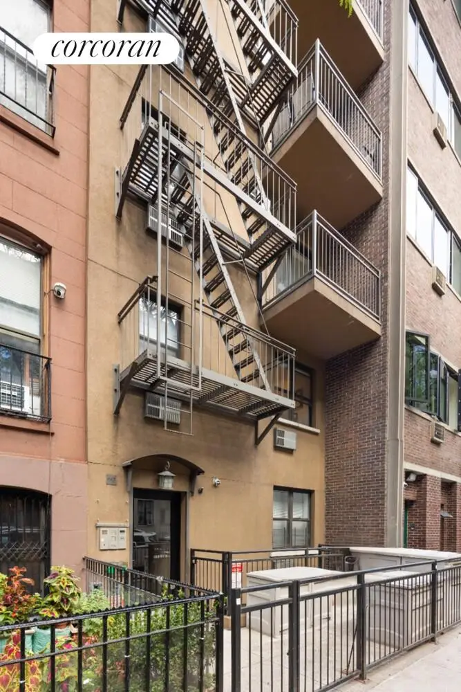 447 W 47th Street #447W47, New York, NY 10036 - #1