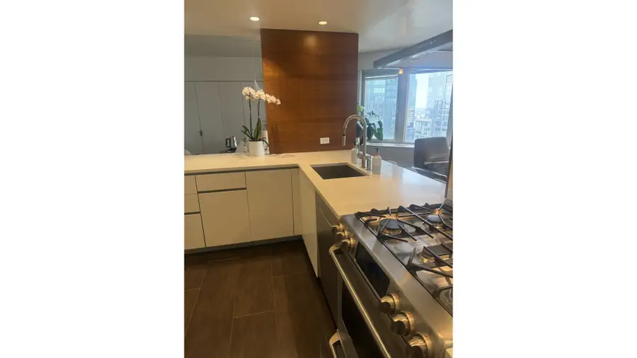 150 W 56th Street #4403/05, New York, NY 10019 - #2