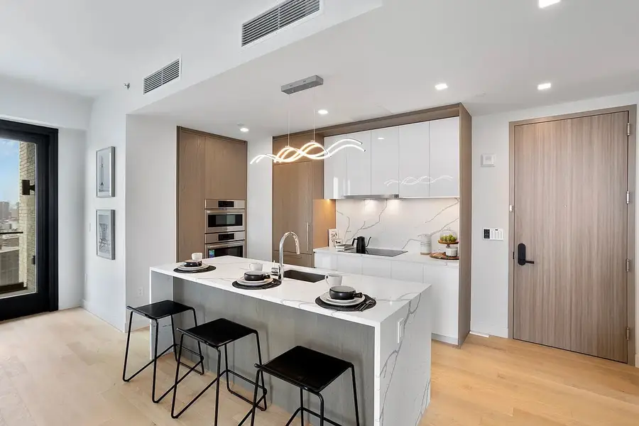 45-30 Pearson Street #PH-4C, Long Island City, NY 11101 - #2