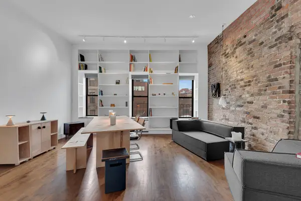 305 E 4th Street #5, Manhattan, NY 10009