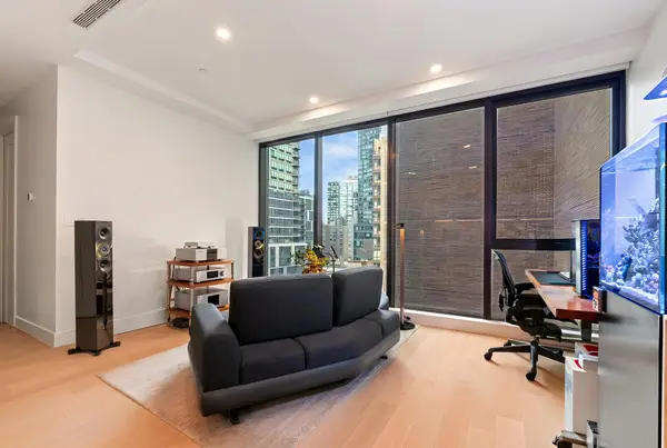 5 Court Square #7-G, Queens, NY 11101